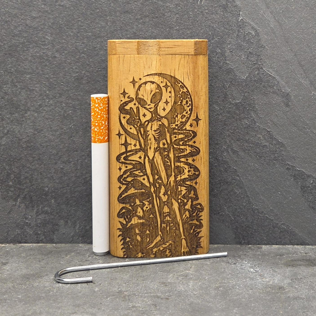 Wood Dugout Stash Box with Pick and One Hitter - Peace Alien