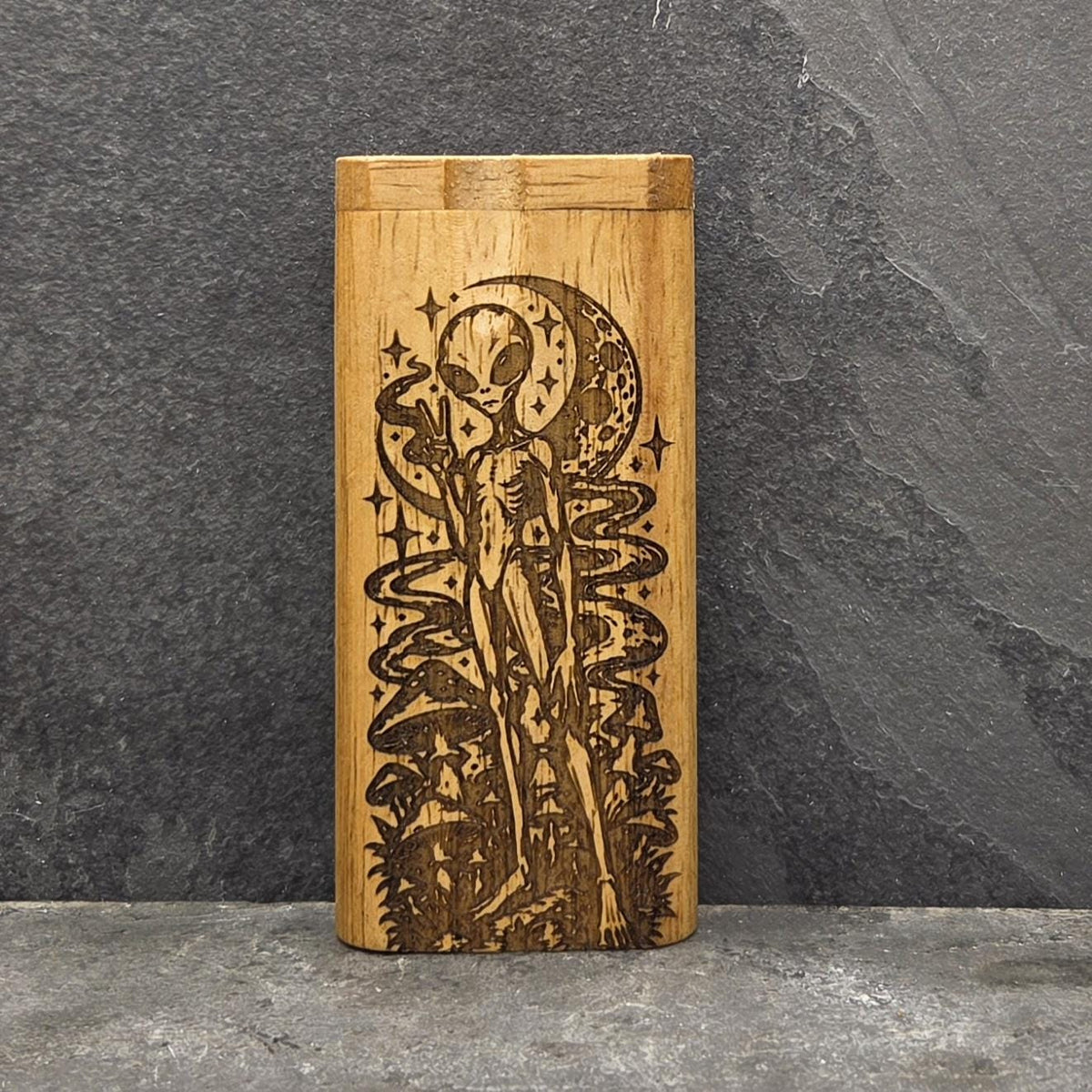 Wood Dugout Stash Box with Pick and One Hitter - Peace Alien
